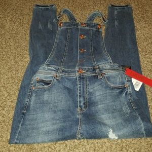 NEW OVERALL JEANS